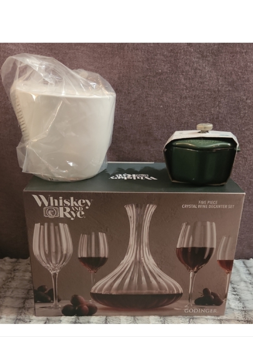 Brand New with Tags Woman's Gift idea any holiday special Occasion